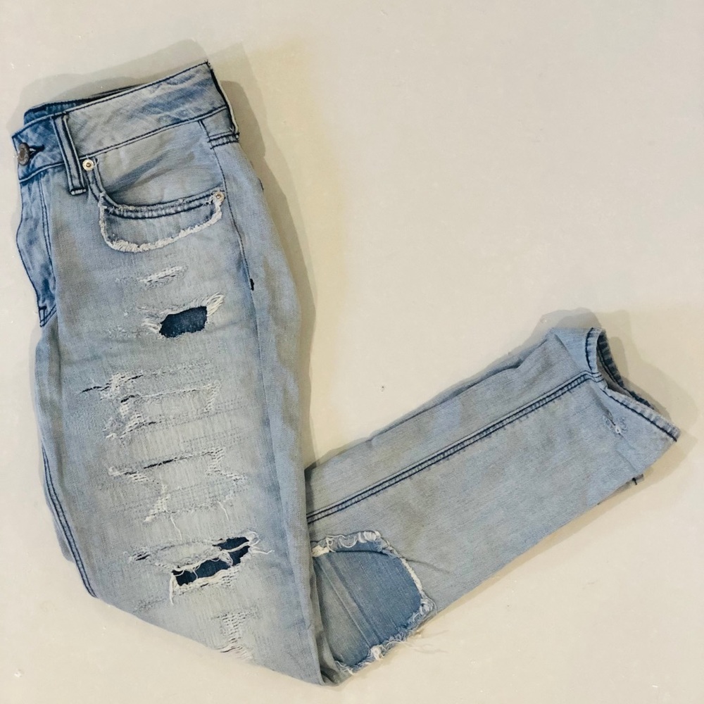 AE Tomgirl Jeans
